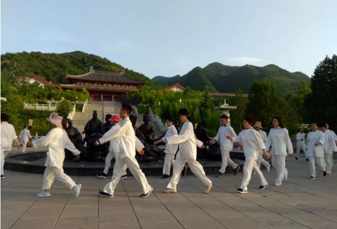 闷声发财，1单均价5000，不起眼但很赚！